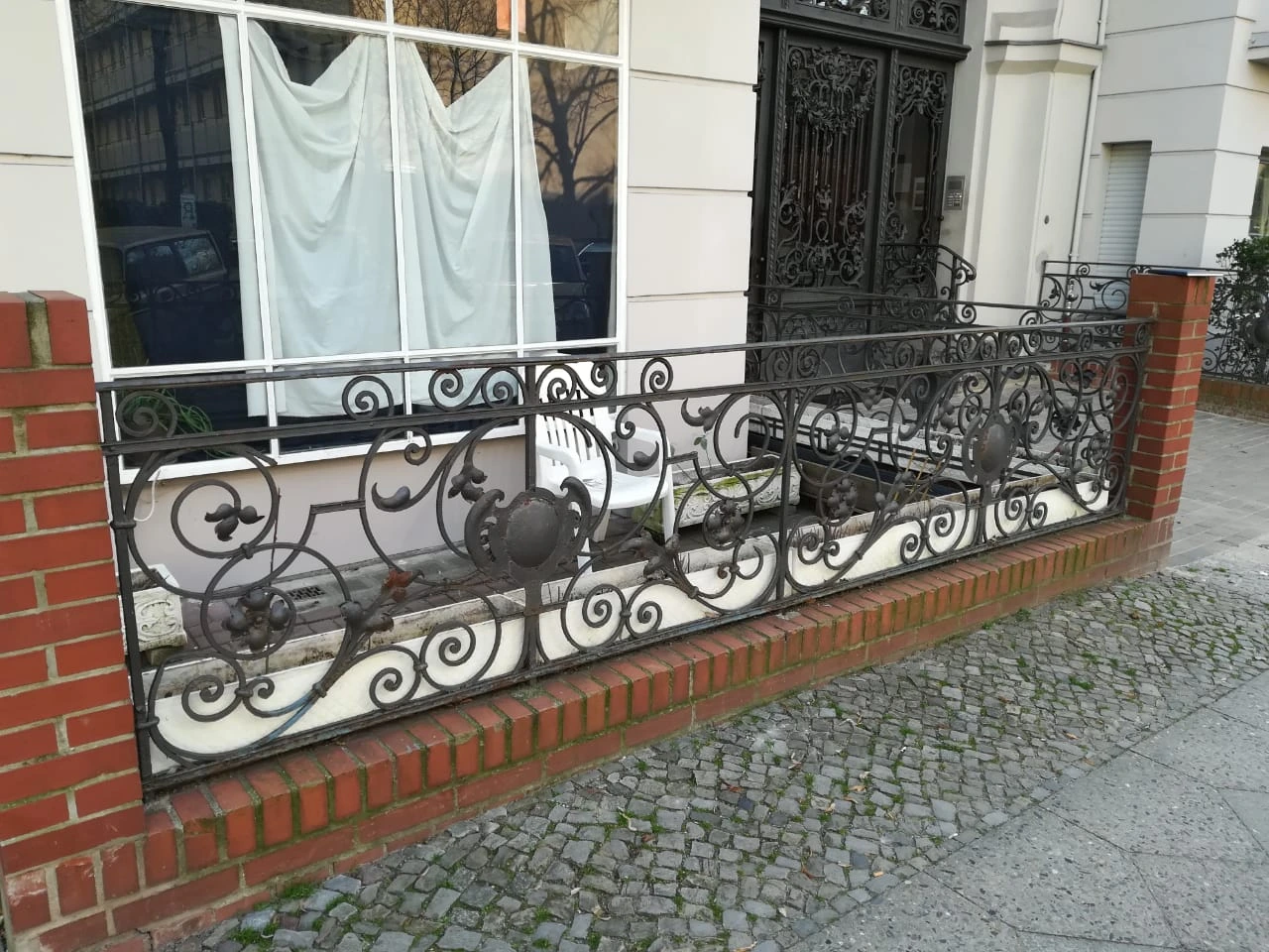 Schmiedeeiserne Zäune & Tore