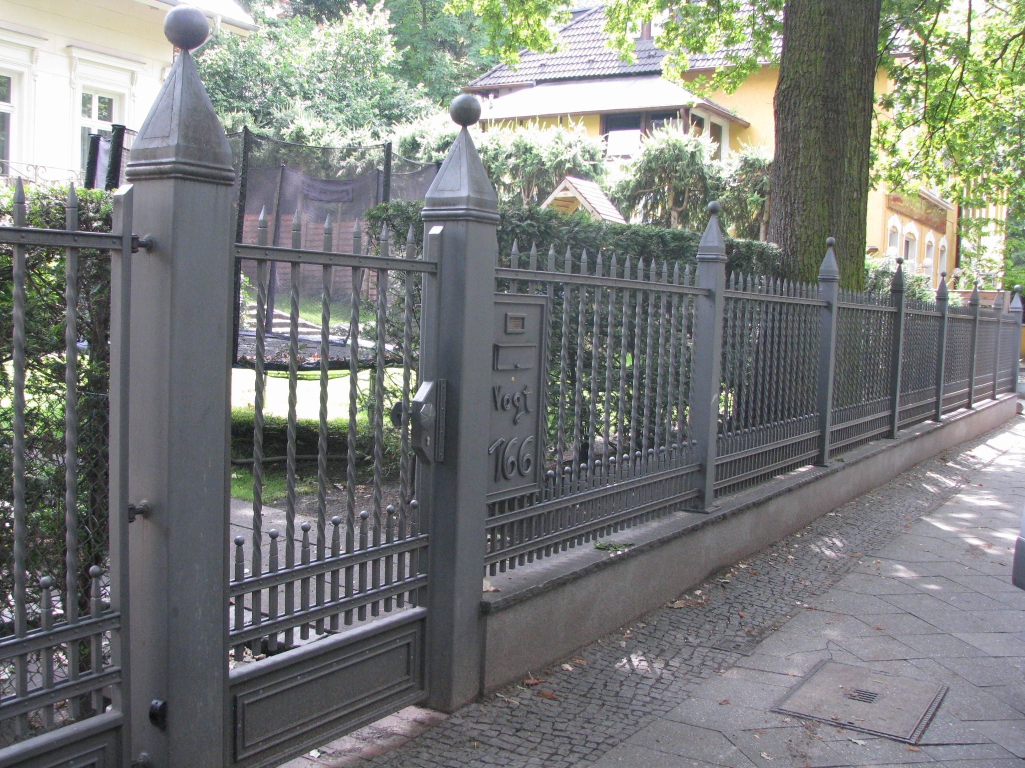 Slider-4